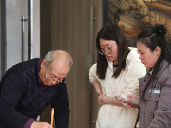 公司工会开展“墨韵迎春 瑞联贺岁”送春联活动